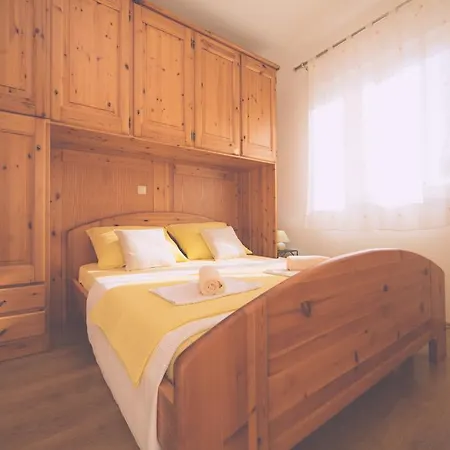 Meri Apartment Ližnjan
